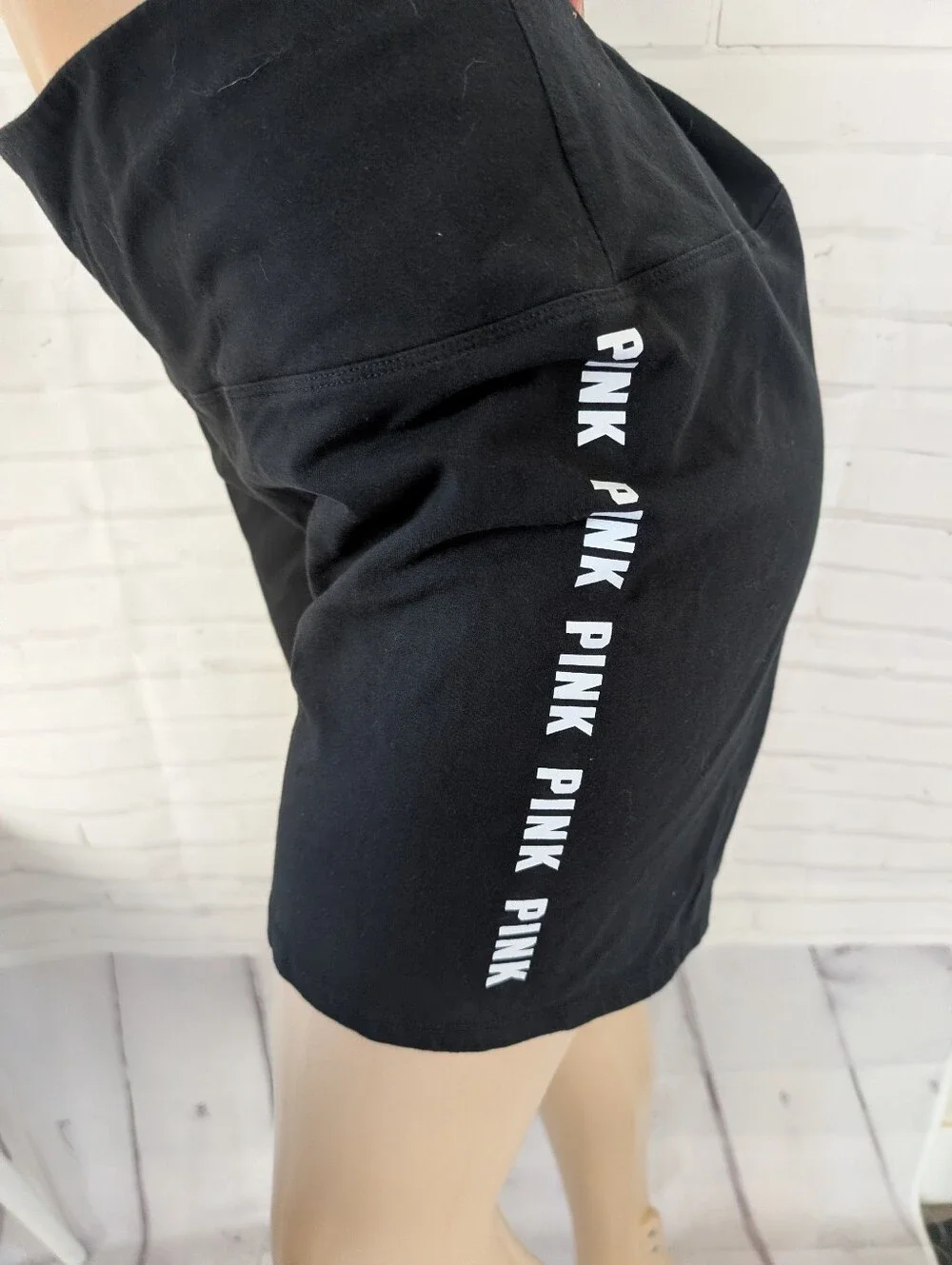PINK Victoria's Secret Black Side-Logo Bike Shorts